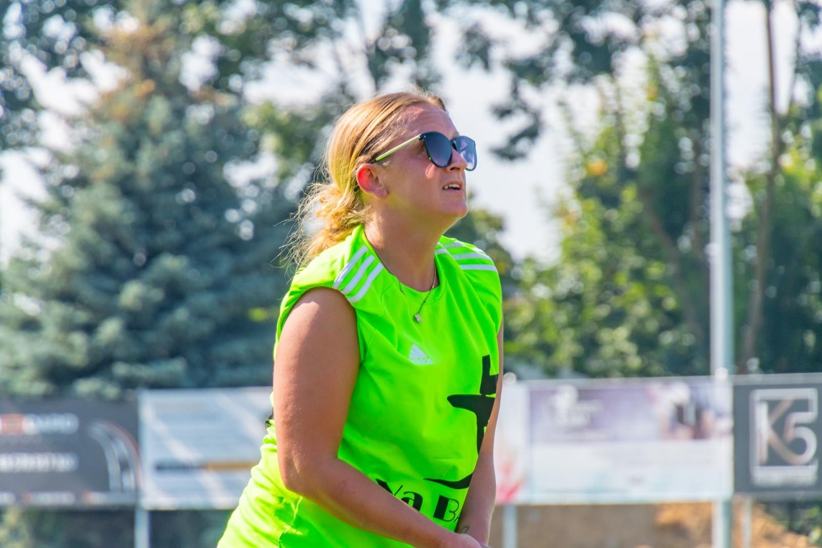 Zdjęcie w galerii na portalu naszraciborz.pl: Mamusie zagrały w siatkówkę o Puchar Sołtysa Tworkowa wiadomości z regionu