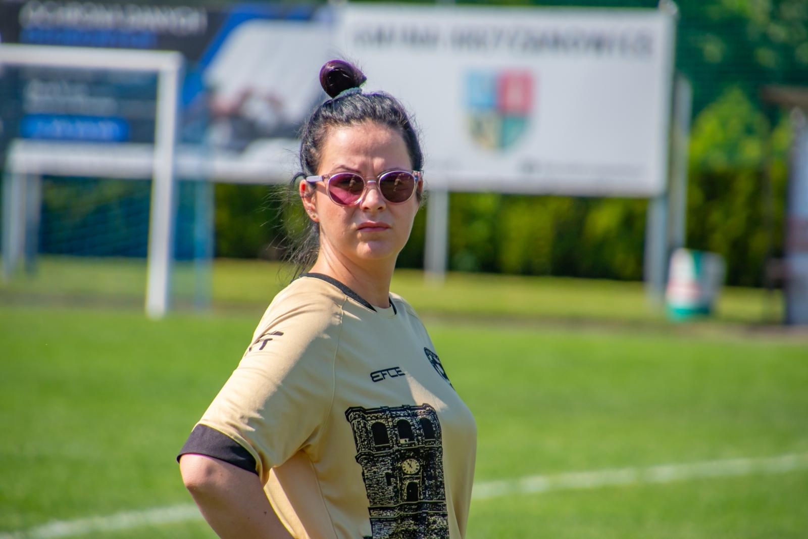 Zdjęcie w galerii na portalu naszraciborz.pl: Mamusie zagrały w siatkówkę o Puchar Sołtysa Tworkowa wiadomości z regionu