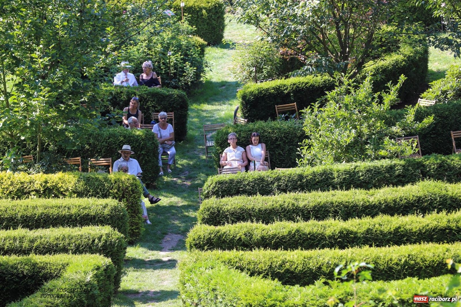 Zdjęcie w galerii na portalu naszraciborz.pl: Jazzowe klimaty w Zaczarowanym Ogrodzie wiadomości z regionu