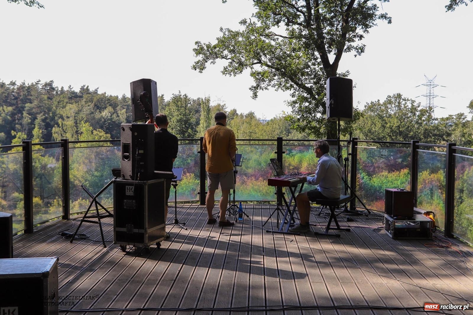 Zdjęcie w galerii na portalu naszraciborz.pl: Jazzowe klimaty w Zaczarowanym Ogrodzie wiadomości z regionu