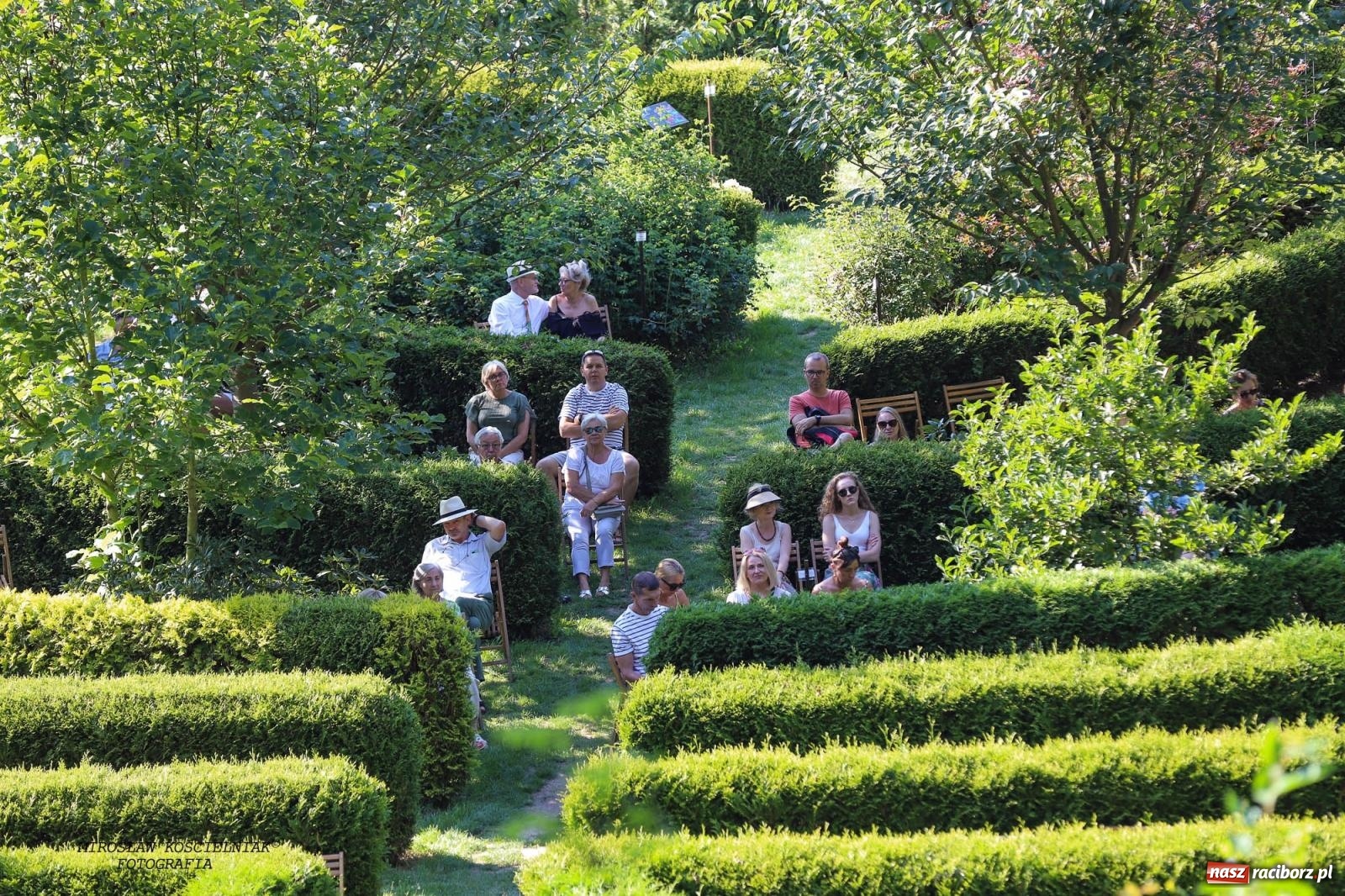 Zdjęcie w galerii na portalu naszraciborz.pl: Jazzowe klimaty w Zaczarowanym Ogrodzie wiadomości z regionu