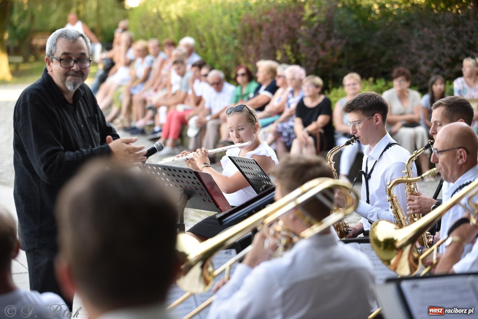 Zdjęcie w galerii na portalu naszraciborz.pl: Kolejny letni koncert RCK w Parku Roth. Muzyka filmowa w orkiestrowym wydaniu wiadomości z regionu