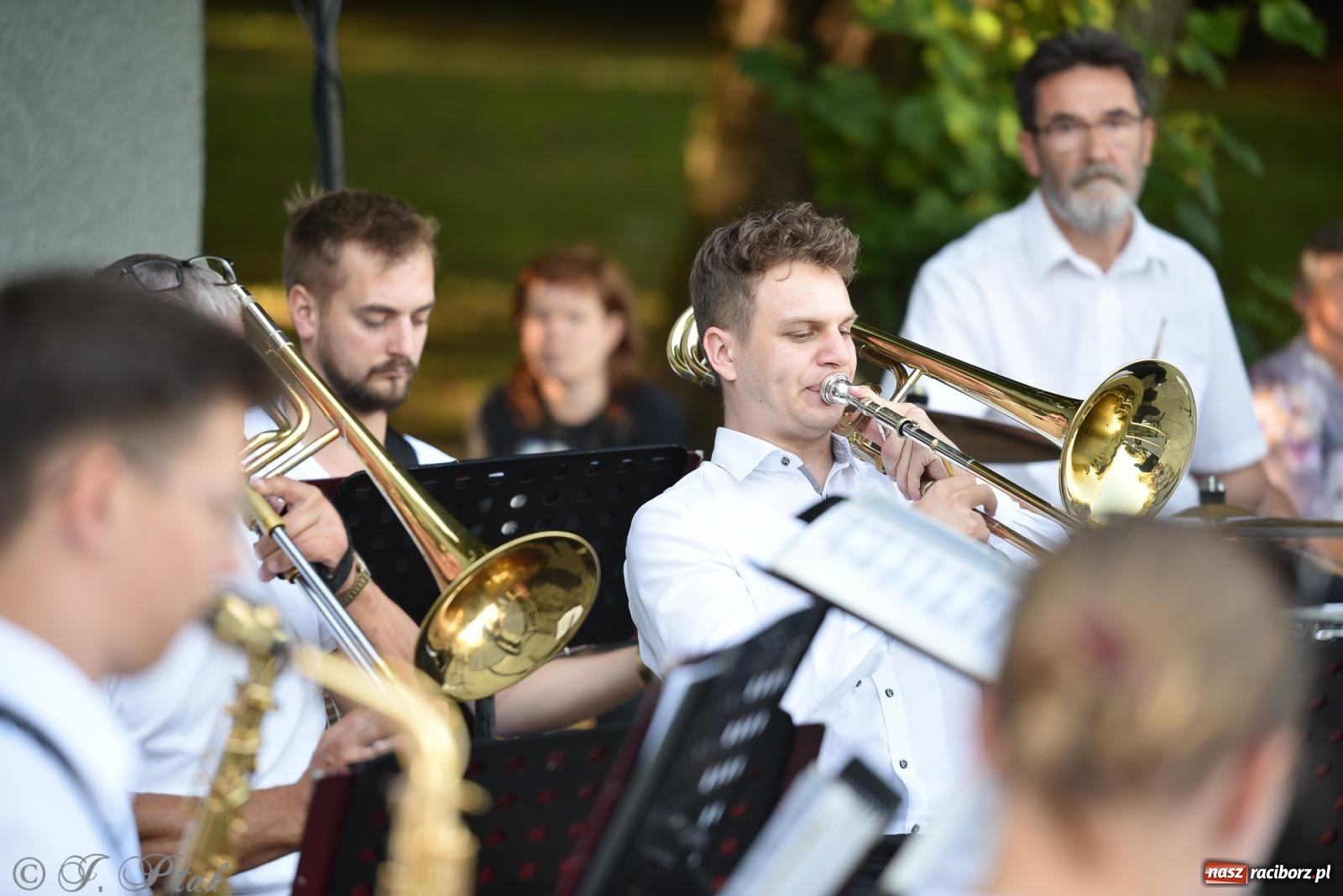 Zdjęcie w galerii na portalu naszraciborz.pl: Kolejny letni koncert RCK w Parku Roth. Muzyka filmowa w orkiestrowym wydaniu wiadomości z regionu