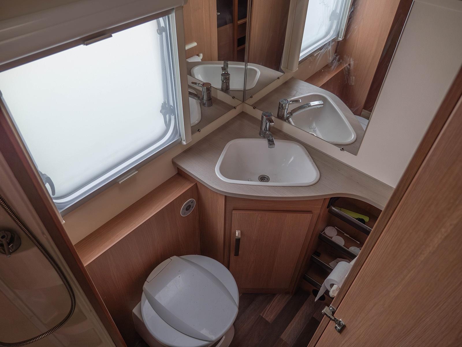 Zdjęcie w galerii na portalu naszraciborz.pl: Wakacyjny zestaw od urzędu skarbowego: SUV plus przyczepa kempingowa wiadomości z regionu