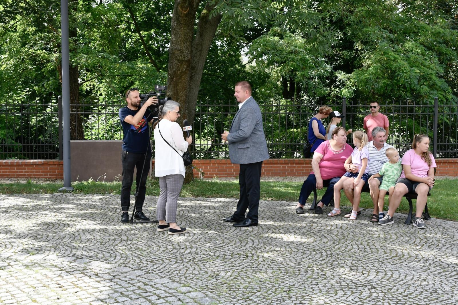 Zdjęcie w galerii na portalu naszraciborz.pl: Wakacje z siodłem na Zamku Piastowskim: konie, alpaki i uśmiechy wiadomości z regionu