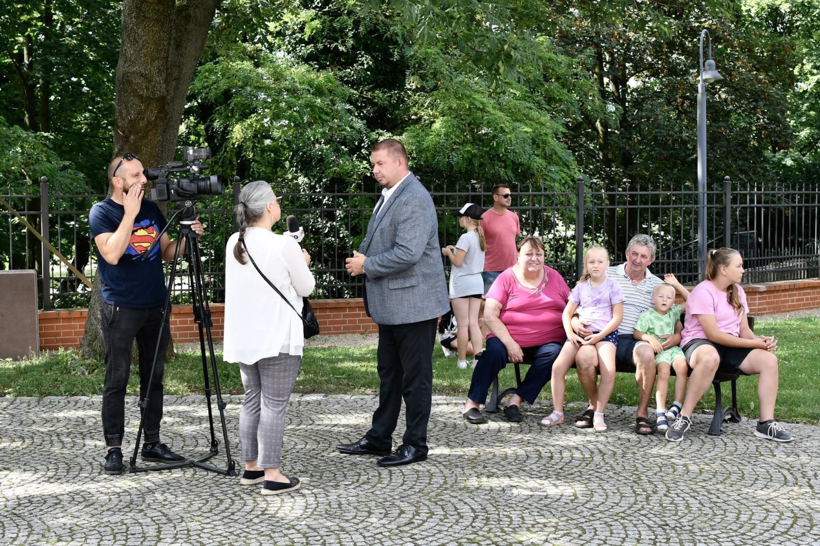 Zdjęcie w galerii na portalu naszraciborz.pl: Wakacje z siodłem na Zamku Piastowskim: konie, alpaki i uśmiechy wiadomości z regionu