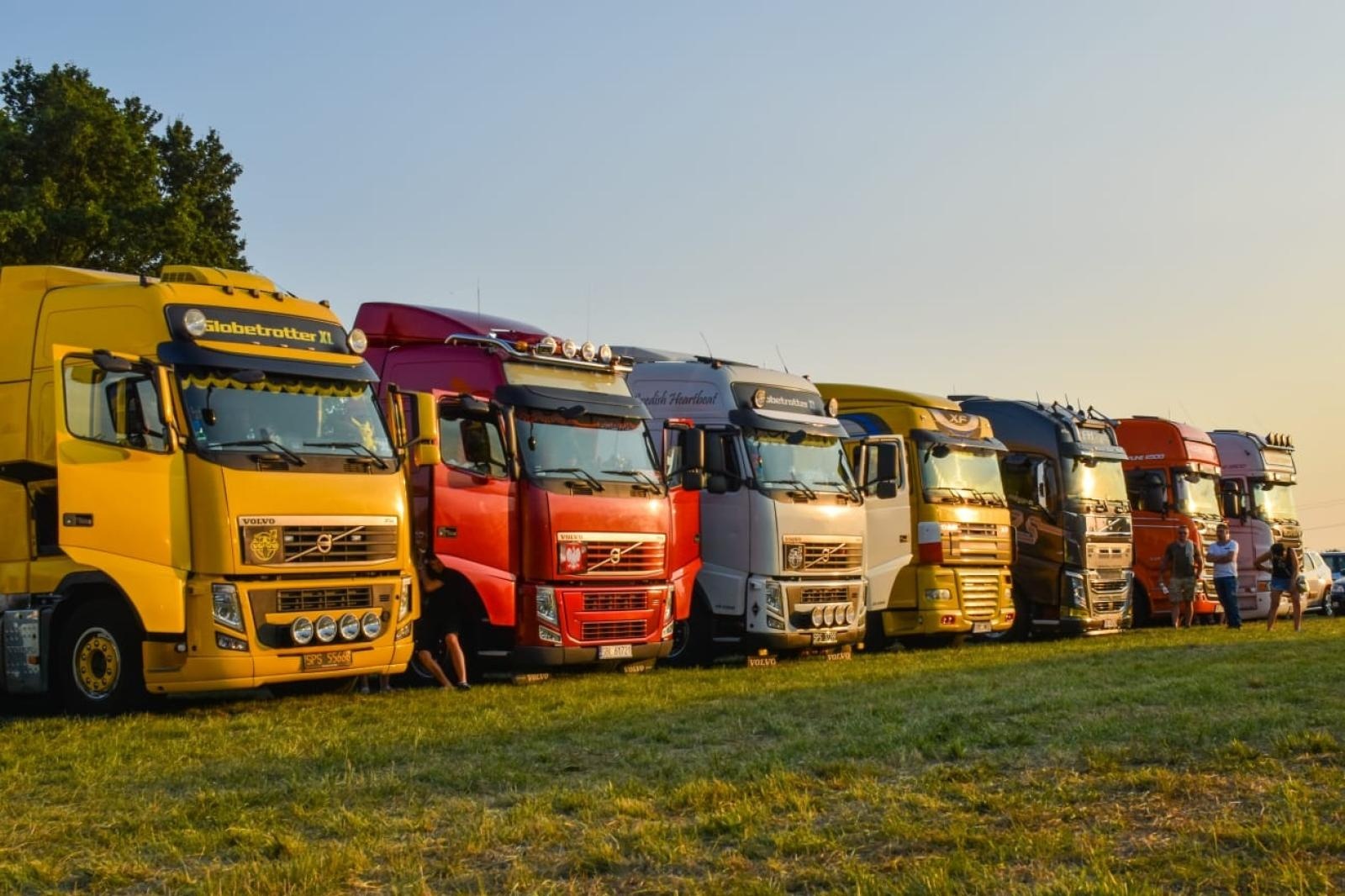 Zdjęcie w galerii na portalu naszraciborz.pl: Piknik COUNTRY TRUCK - III Edycja wiadomości z regionu