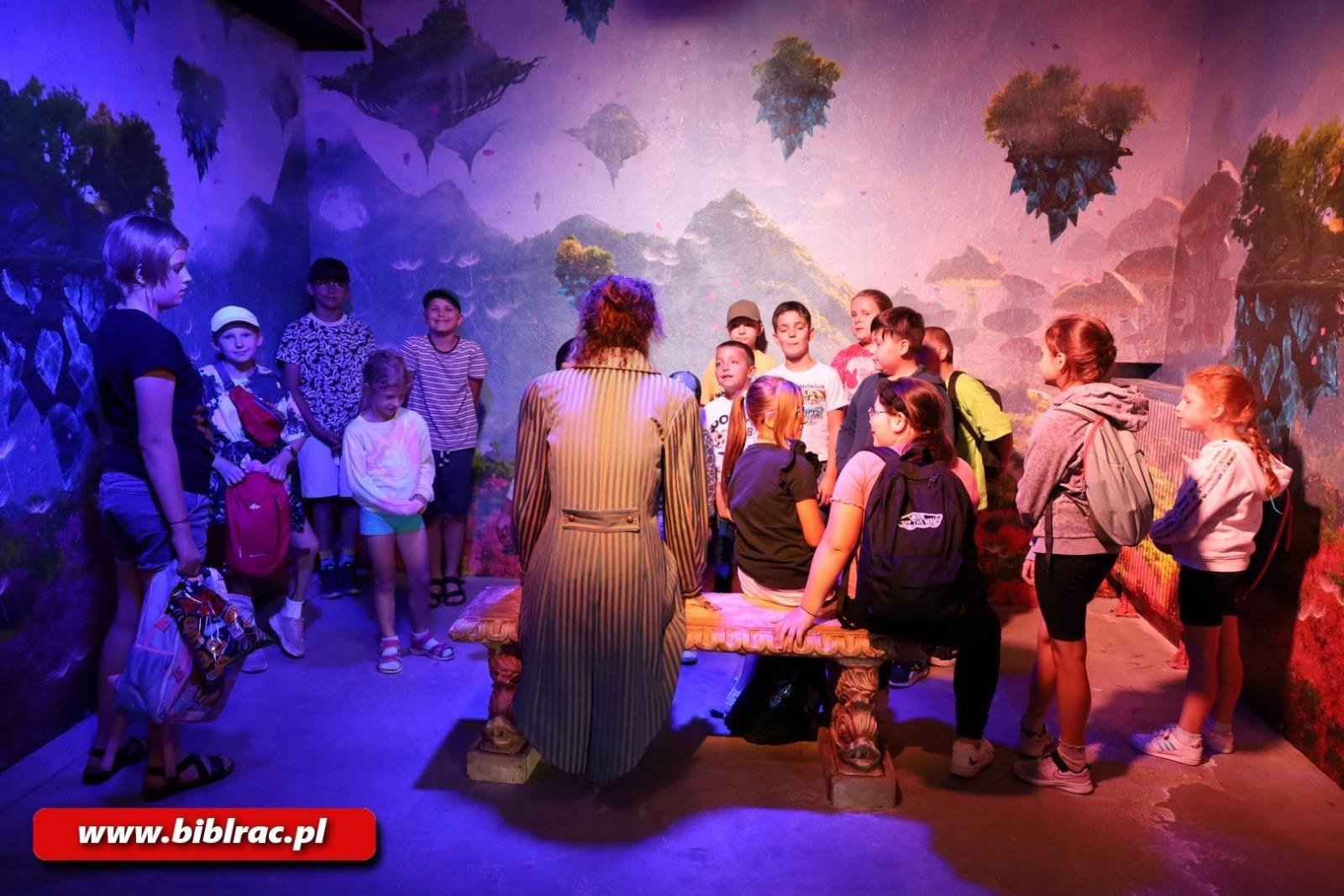 Zdjęcie w galerii na portalu naszraciborz.pl: Magiczny świat kina odkryty z Biblioteką w Raciborzu wiadomości z regionu