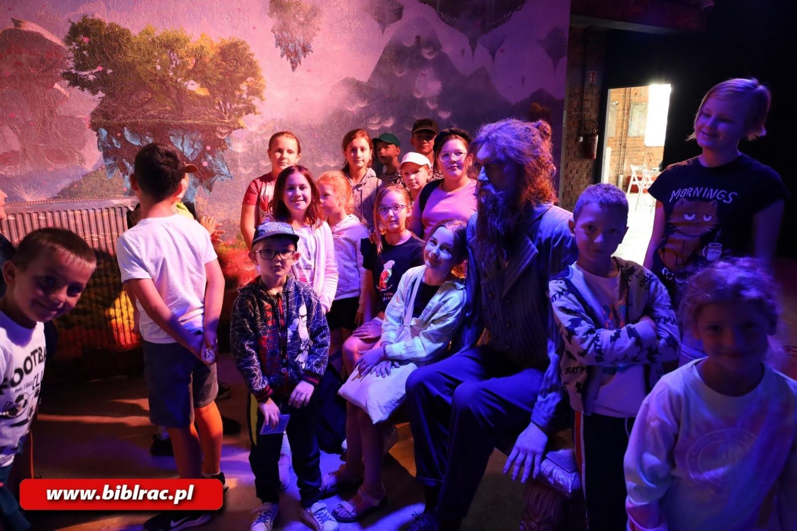 Zdjęcie w galerii na portalu naszraciborz.pl: Magiczny świat kina odkryty z Biblioteką w Raciborzu wiadomości z regionu