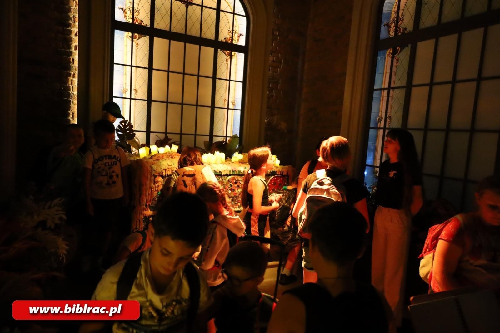 Zdjęcie w galerii na portalu naszraciborz.pl: Magiczny świat kina odkryty z Biblioteką w Raciborzu wiadomości z regionu