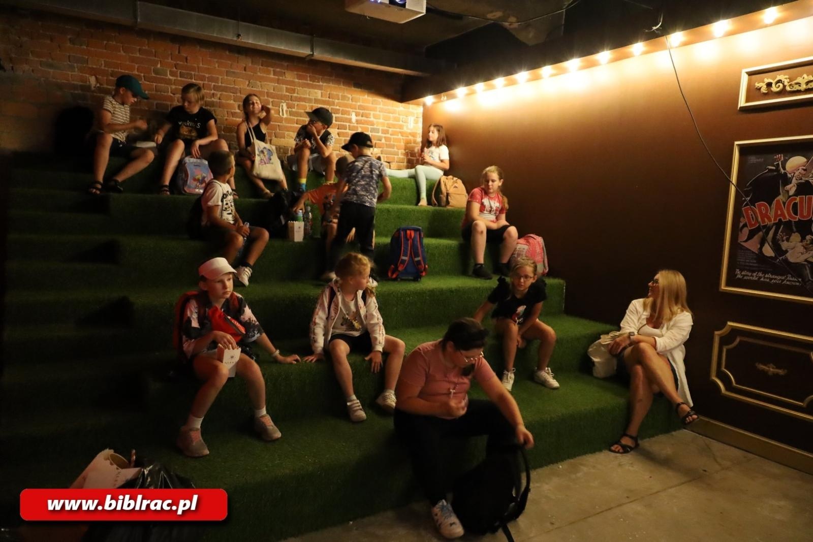 Zdjęcie w galerii na portalu naszraciborz.pl: Magiczny świat kina odkryty z Biblioteką w Raciborzu wiadomości z regionu