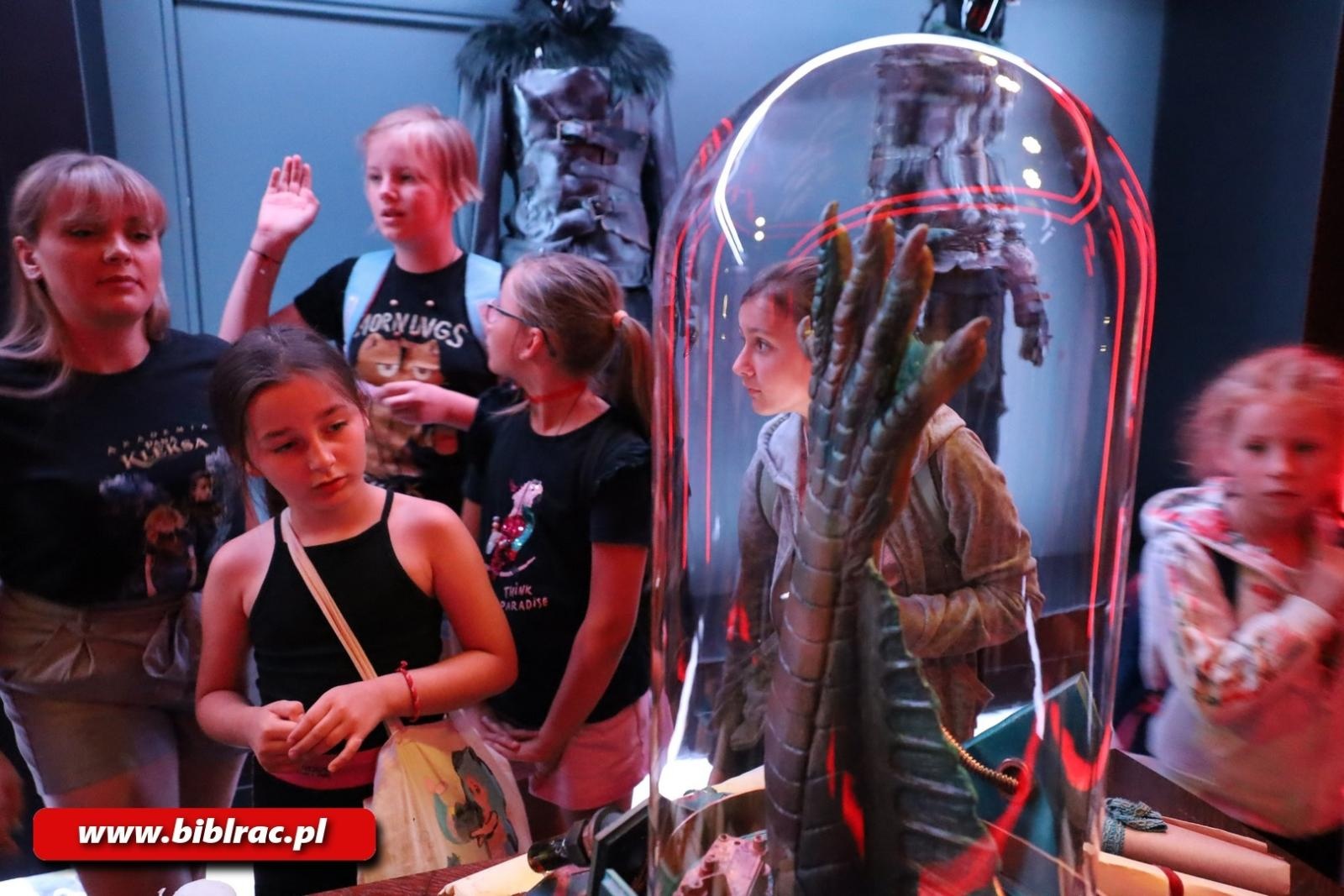 Zdjęcie w galerii na portalu naszraciborz.pl: Magiczny świat kina odkryty z Biblioteką w Raciborzu wiadomości z regionu