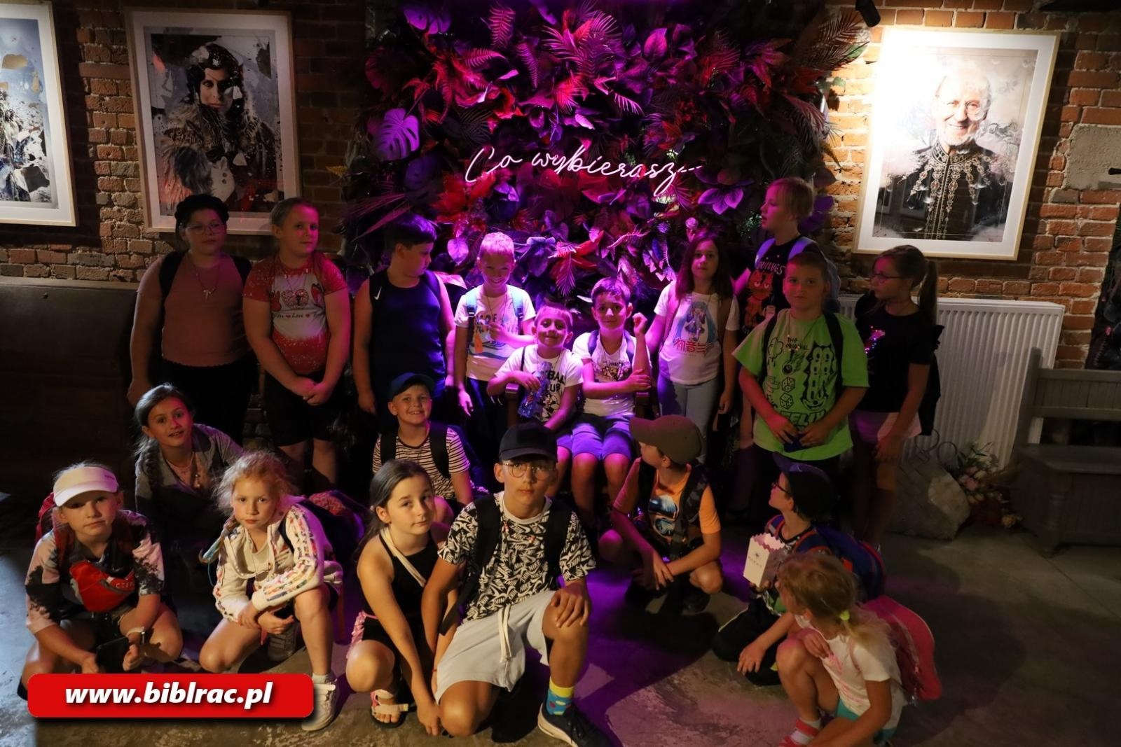 Zdjęcie w galerii na portalu naszraciborz.pl: Magiczny świat kina odkryty z Biblioteką w Raciborzu wiadomości z regionu