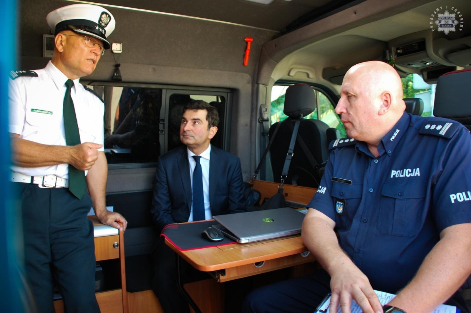 Zdjęcie w galerii na portalu naszraciborz.pl: Podsumowanie półmetka wakacji na śląskich drogach  wiadomości z regionu