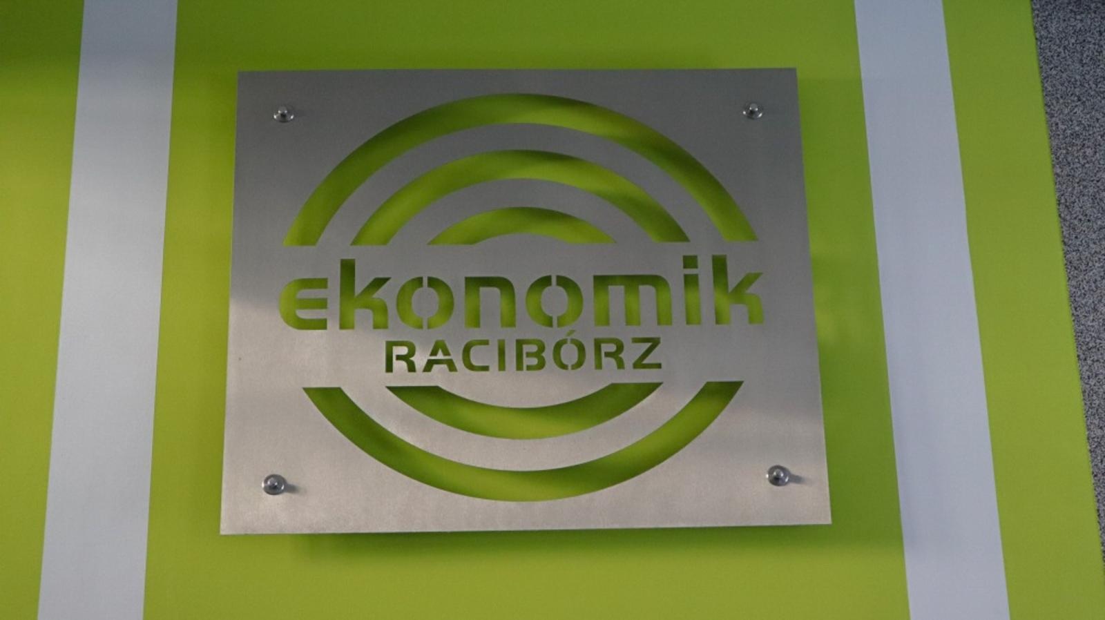 Zdjęcie w galerii na portalu naszraciborz.pl: Rusza remont auli w raciborskim Ekonomiku wiadomości z regionu