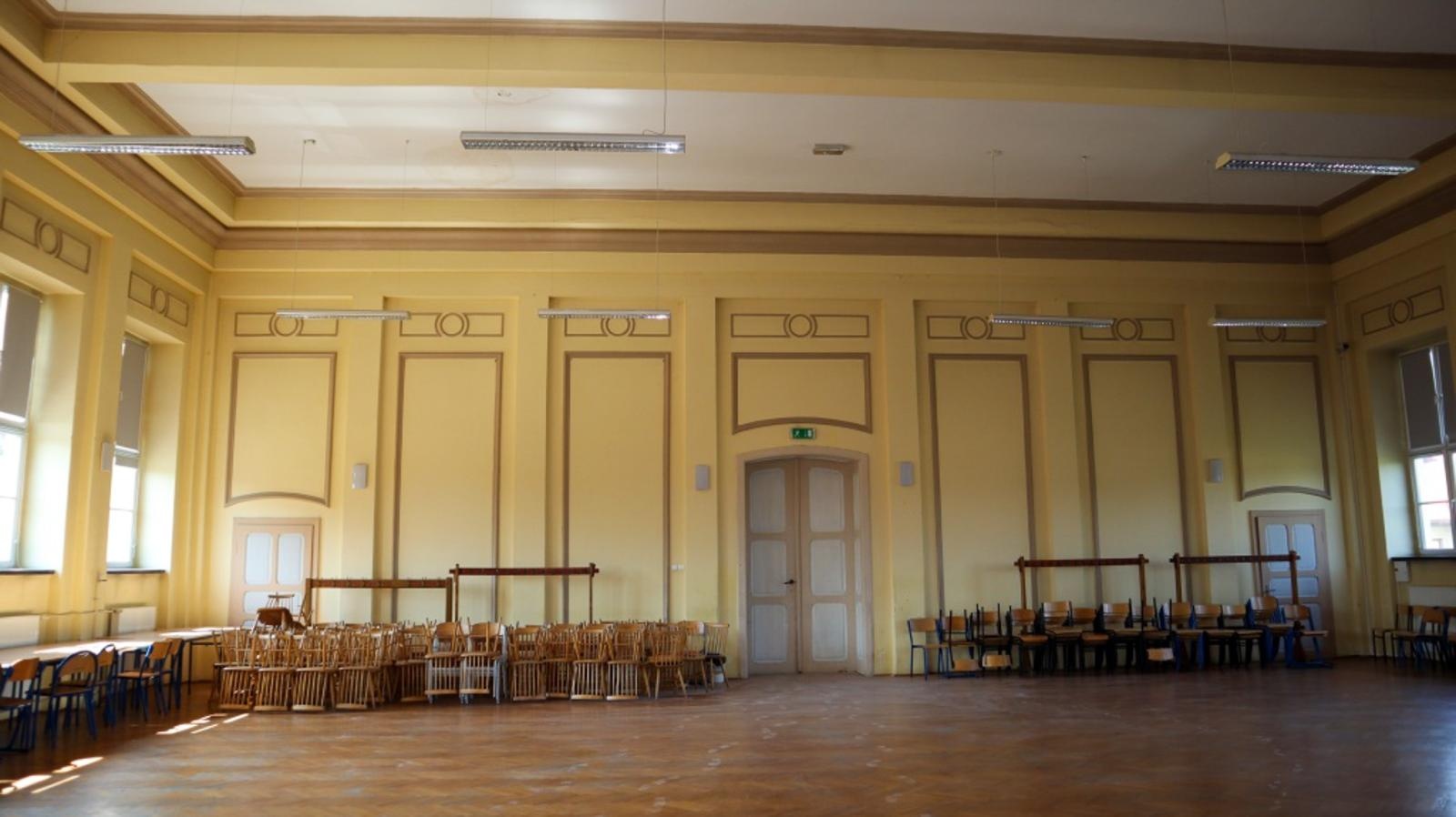 Zdjęcie w galerii na portalu naszraciborz.pl: Rusza remont auli w raciborskim Ekonomiku wiadomości z regionu