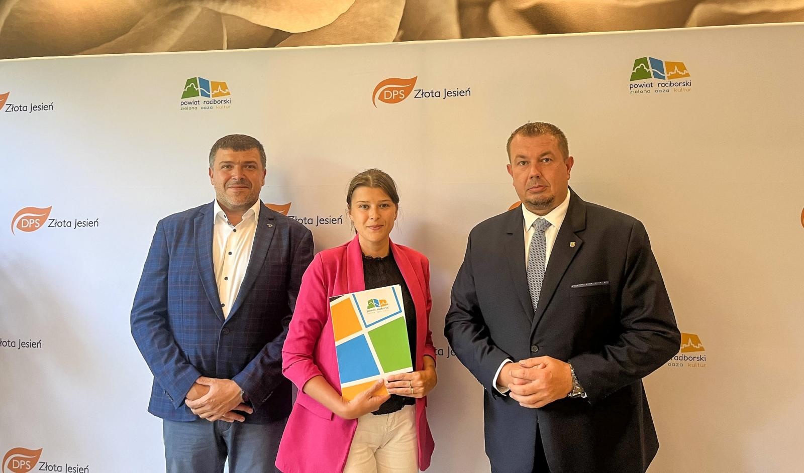 Zdjęcie w galerii na portalu naszraciborz.pl: Termomodernizacja Domu Pomocy Społecznej Złota Jesień w Raciborzu wiadomości z regionu