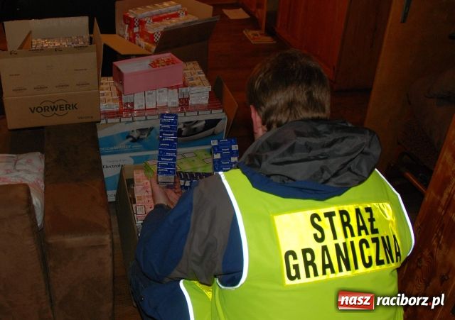 Zdjęcie w galerii na portalu naszraciborz.pl: ŚOSG: Zatrzymali przemycane papierosy wiadomości z regionu