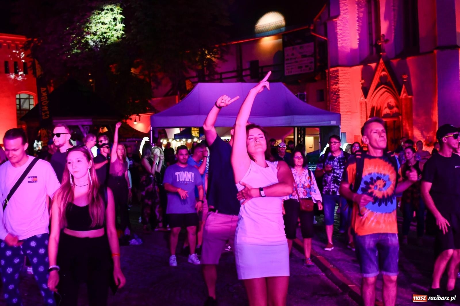 Zdjęcie w galerii na portalu naszraciborz.pl: Full Moon na raciborskim zamku - dzień pierwszy wiadomości z regionu