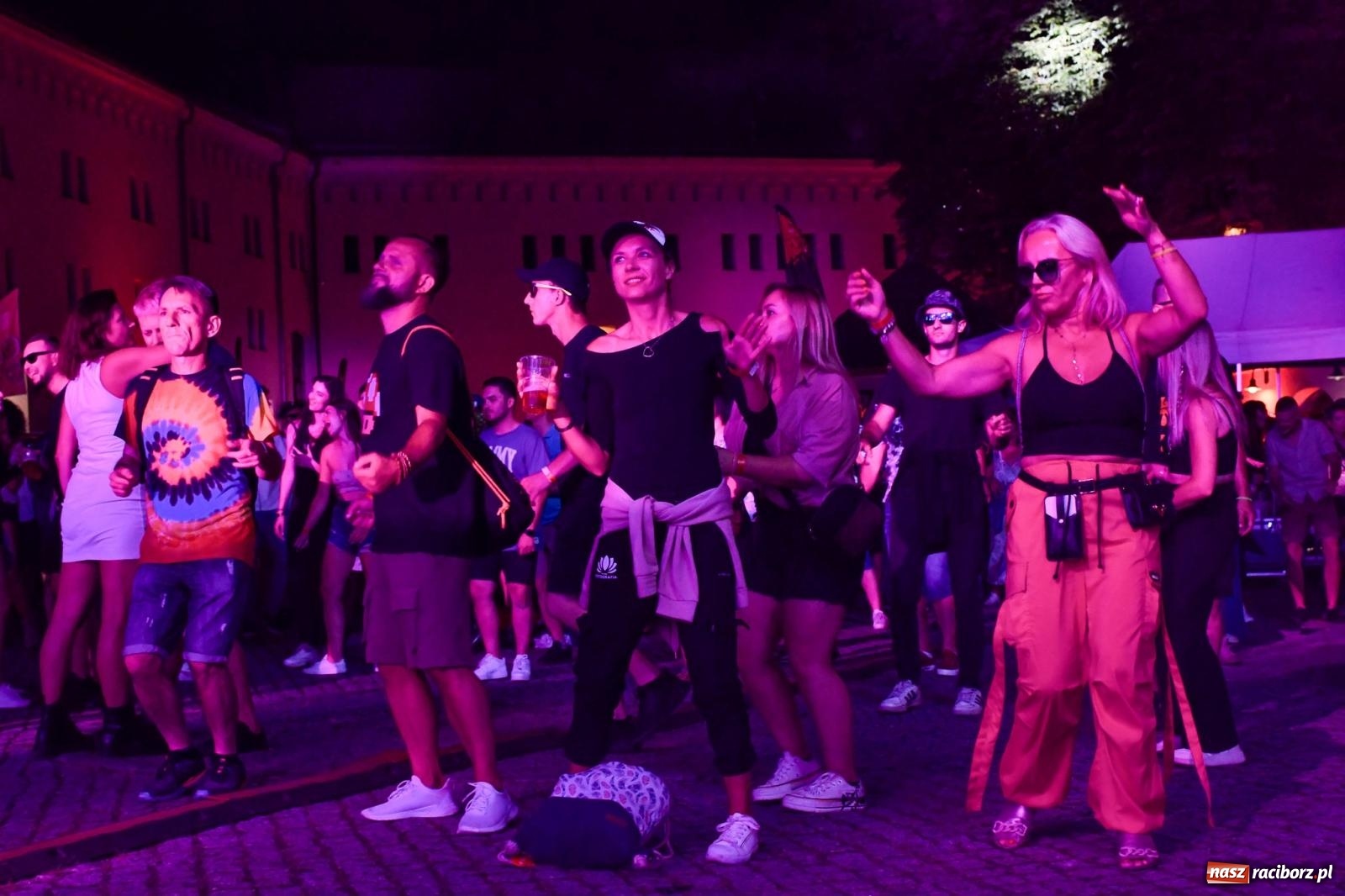 Zdjęcie w galerii na portalu naszraciborz.pl: Full Moon na raciborskim zamku - dzień pierwszy wiadomości z regionu