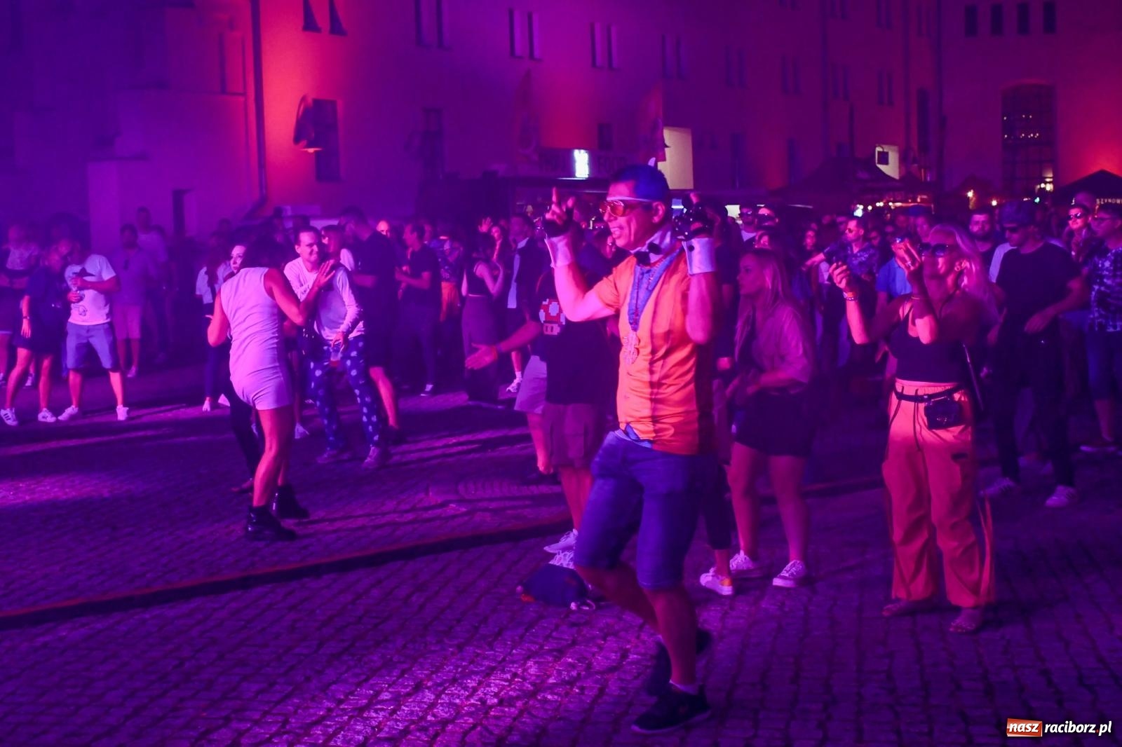 Zdjęcie w galerii na portalu naszraciborz.pl: Full Moon na raciborskim zamku - dzień pierwszy wiadomości z regionu