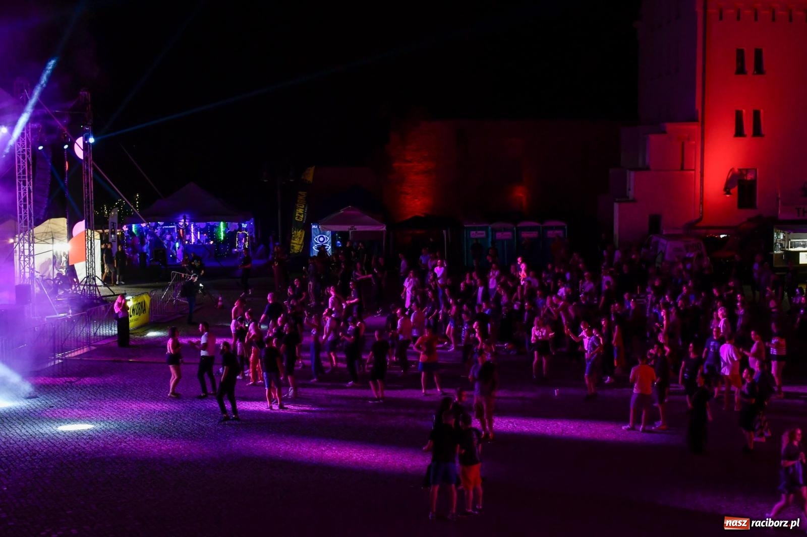 Zdjęcie w galerii na portalu naszraciborz.pl: Full Moon na raciborskim zamku - dzień pierwszy wiadomości z regionu