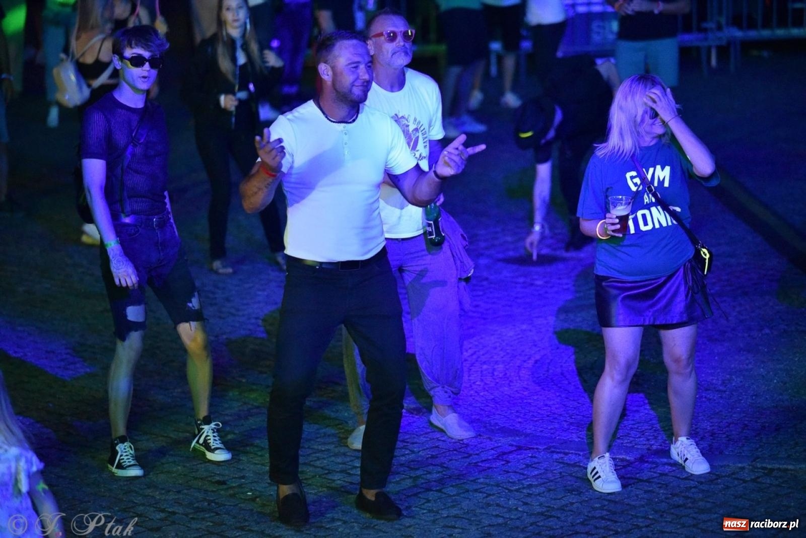 Zdjęcie w galerii na portalu naszraciborz.pl: Full Moon na raciborskim zamku - dzień pierwszy wiadomości z regionu