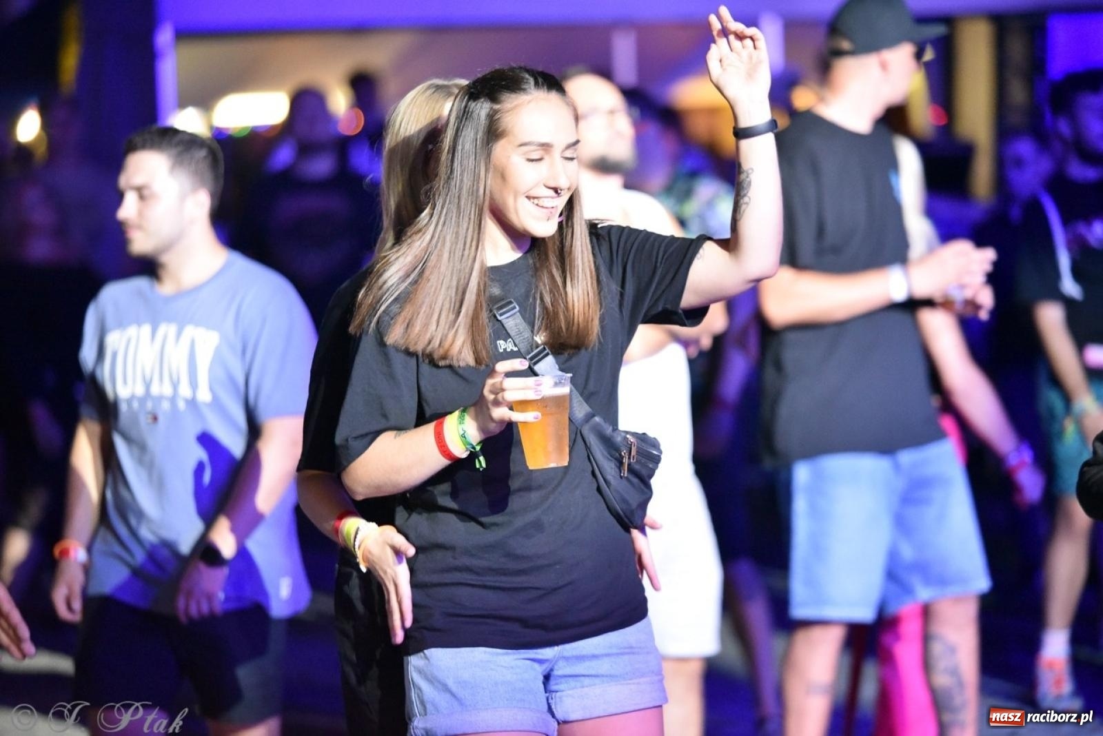 Zdjęcie w galerii na portalu naszraciborz.pl: Full Moon na raciborskim zamku - dzień pierwszy wiadomości z regionu