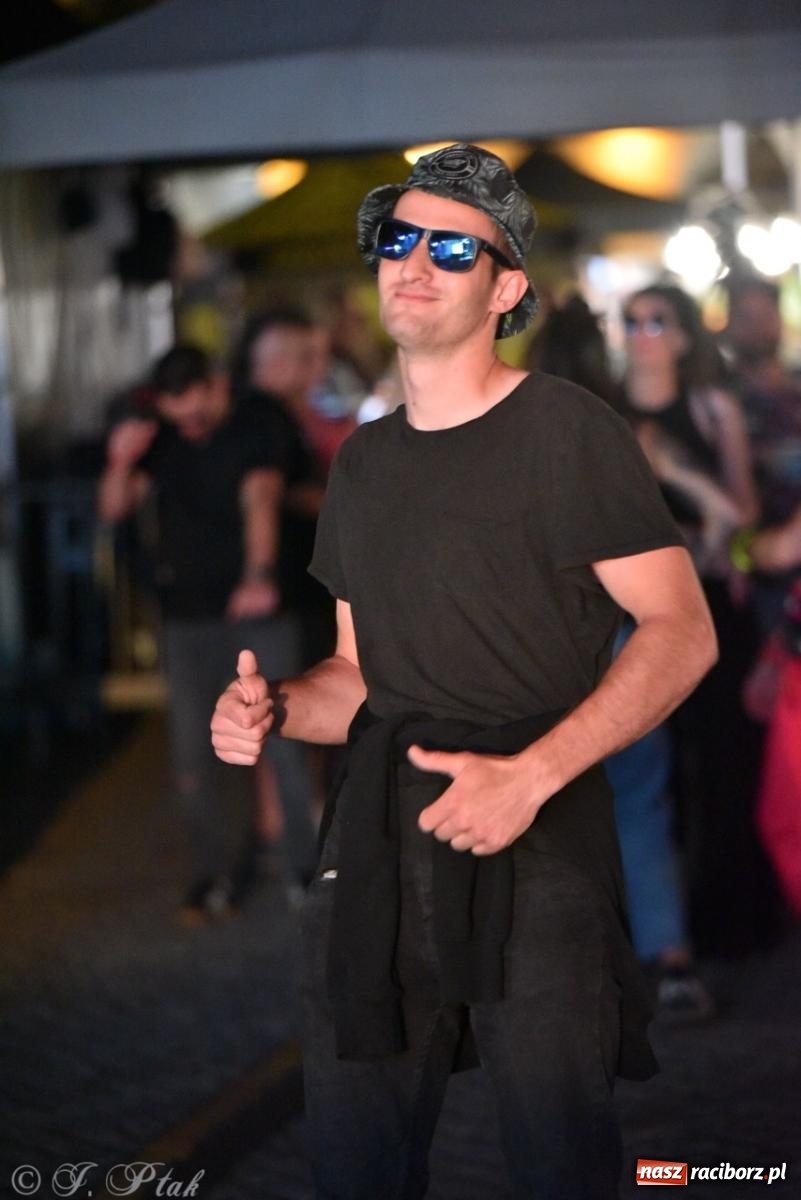 Zdjęcie w galerii na portalu naszraciborz.pl: Full Moon na raciborskim zamku - dzień pierwszy wiadomości z regionu