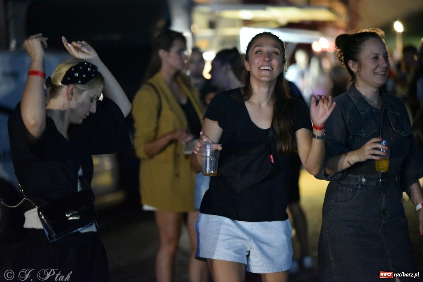 Zdjęcie w galerii na portalu naszraciborz.pl: Full Moon na raciborskim zamku - dzień pierwszy wiadomości z regionu