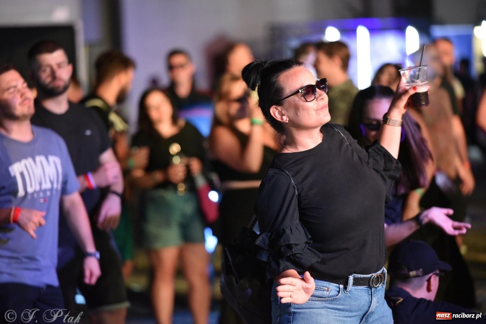 Zdjęcie w galerii na portalu naszraciborz.pl: Full Moon na raciborskim zamku - dzień pierwszy wiadomości z regionu