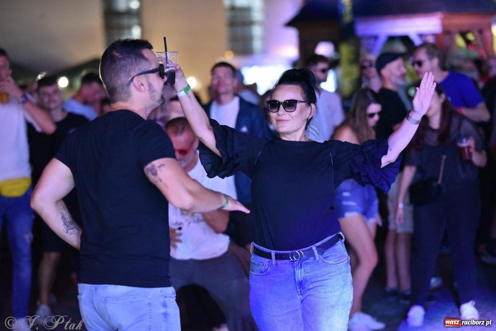 Zdjęcie w galerii na portalu naszraciborz.pl: Full Moon na raciborskim zamku - dzień pierwszy wiadomości z regionu