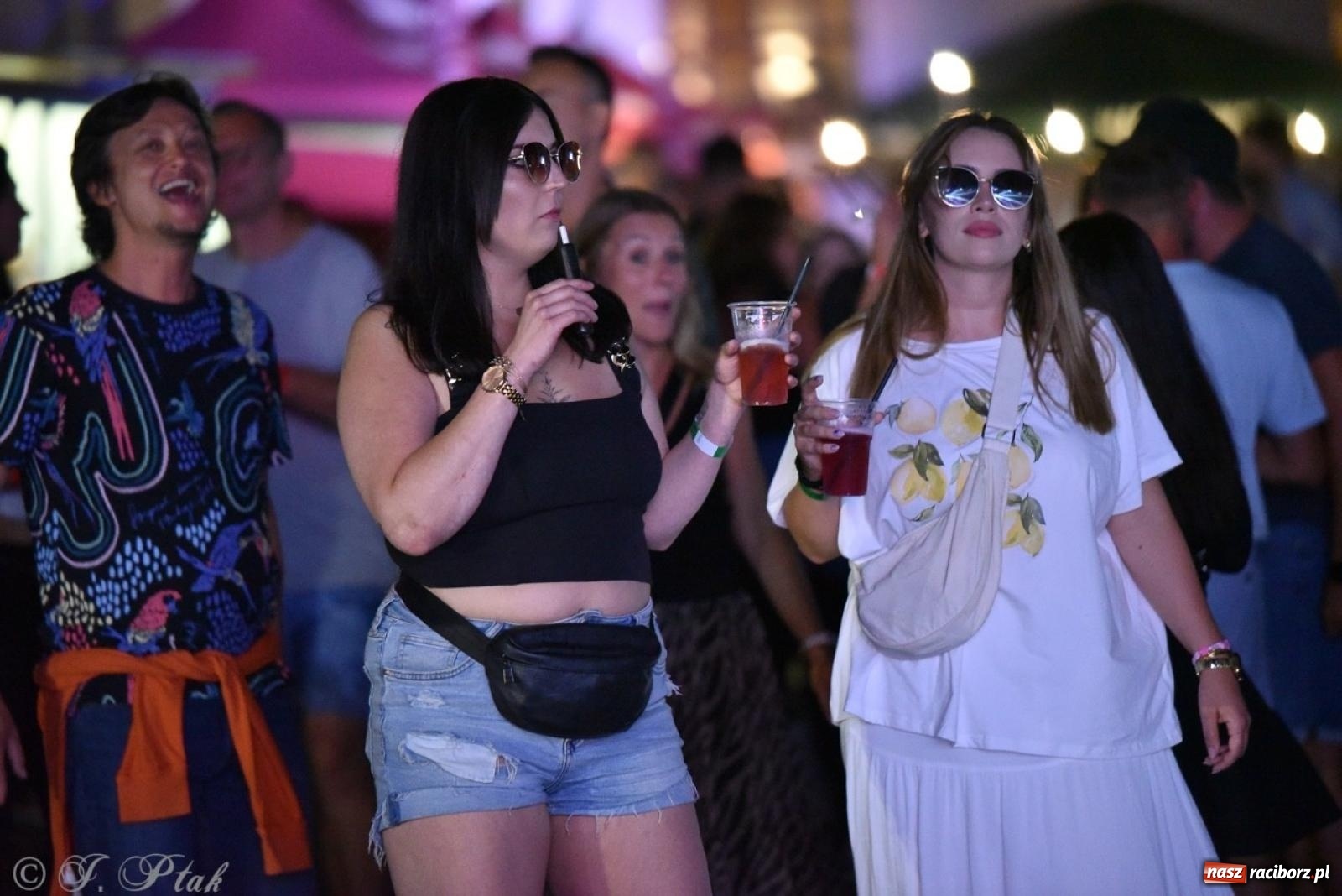 Zdjęcie w galerii na portalu naszraciborz.pl: Full Moon na raciborskim zamku - dzień pierwszy wiadomości z regionu