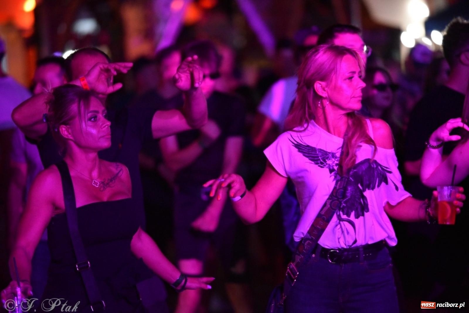 Zdjęcie w galerii na portalu naszraciborz.pl: Full Moon na raciborskim zamku - dzień pierwszy wiadomości z regionu