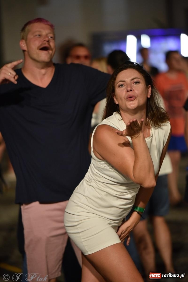 Zdjęcie w galerii na portalu naszraciborz.pl: Full Moon na raciborskim zamku - dzień pierwszy wiadomości z regionu