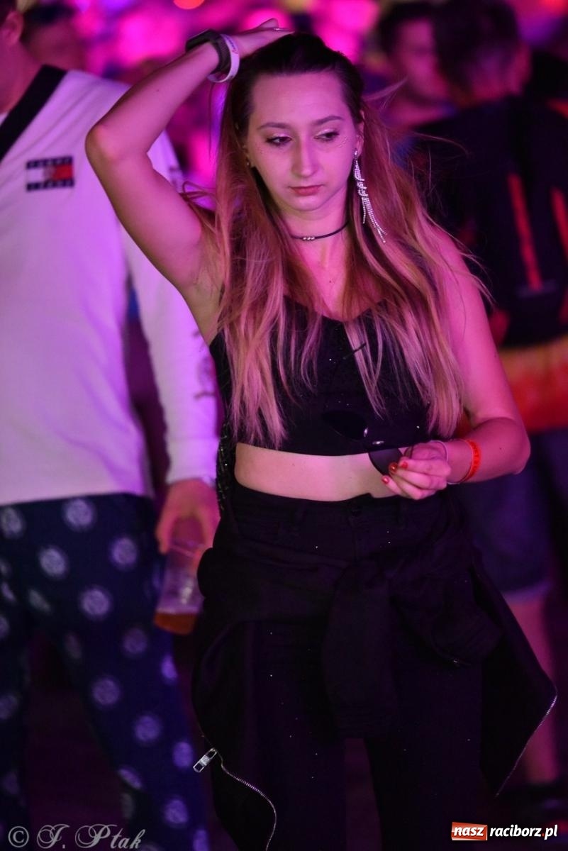 Zdjęcie w galerii na portalu naszraciborz.pl: Full Moon na raciborskim zamku - dzień pierwszy wiadomości z regionu