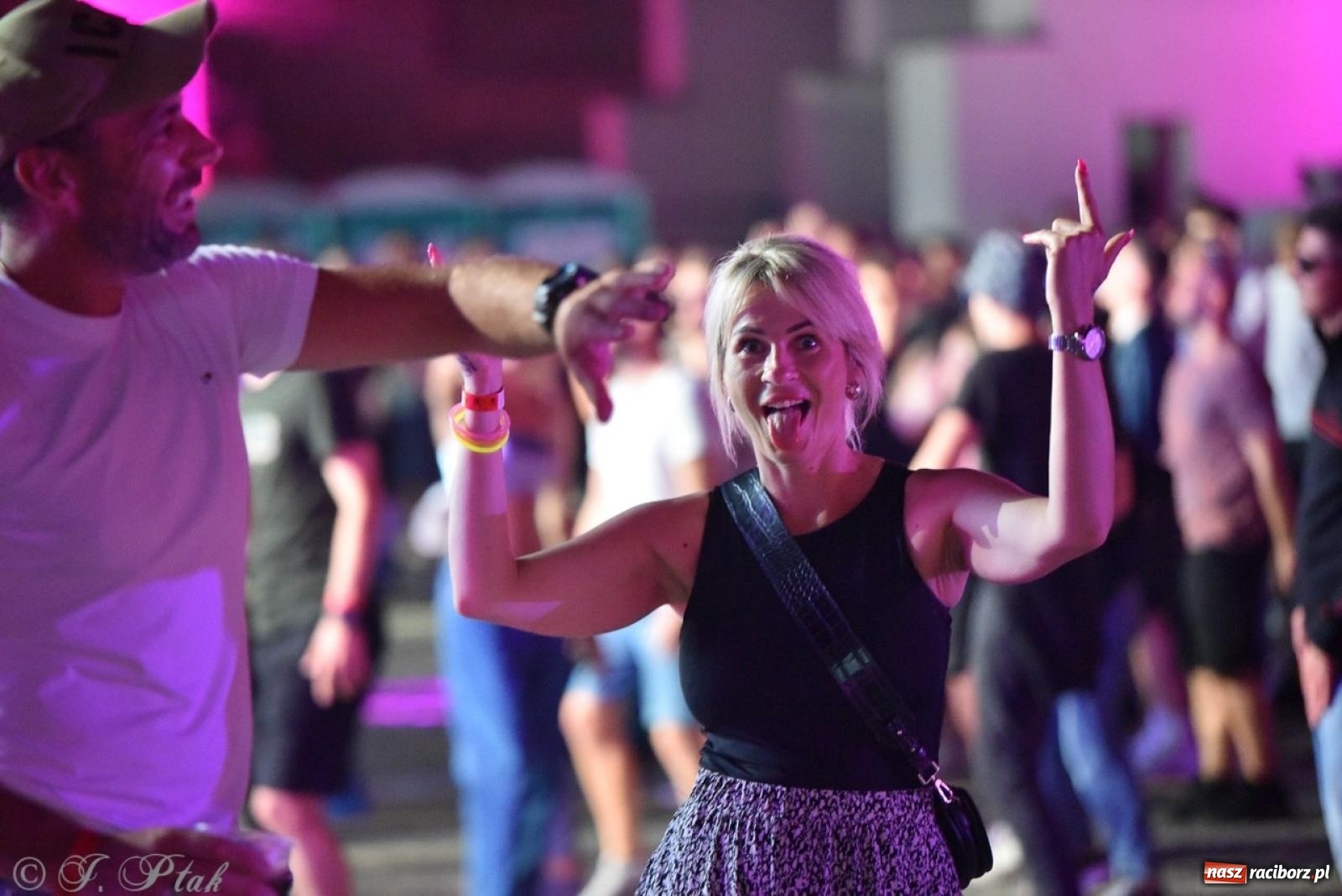 Zdjęcie w galerii na portalu naszraciborz.pl: Full Moon na raciborskim zamku - dzień pierwszy wiadomości z regionu