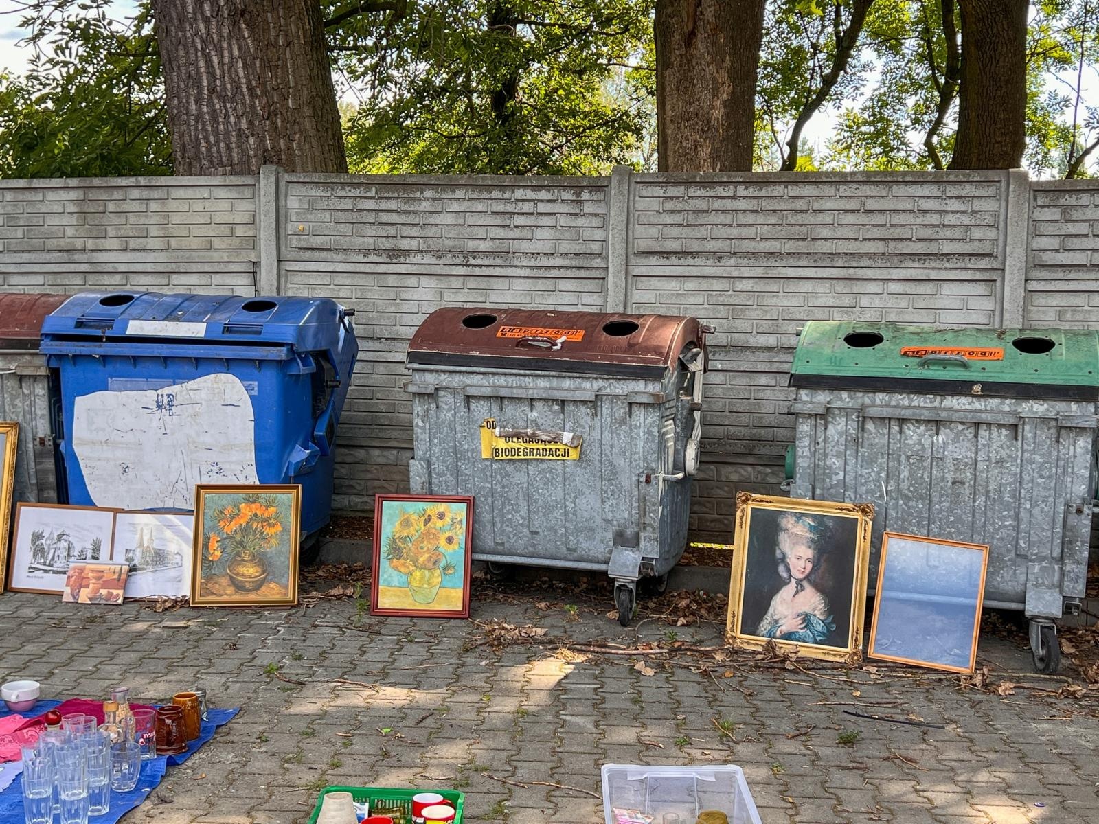 Zdjęcie w galerii na portalu naszraciborz.pl: Ciekawostki z targu staroci w Pietrowicach Wielkich wiadomości z regionu