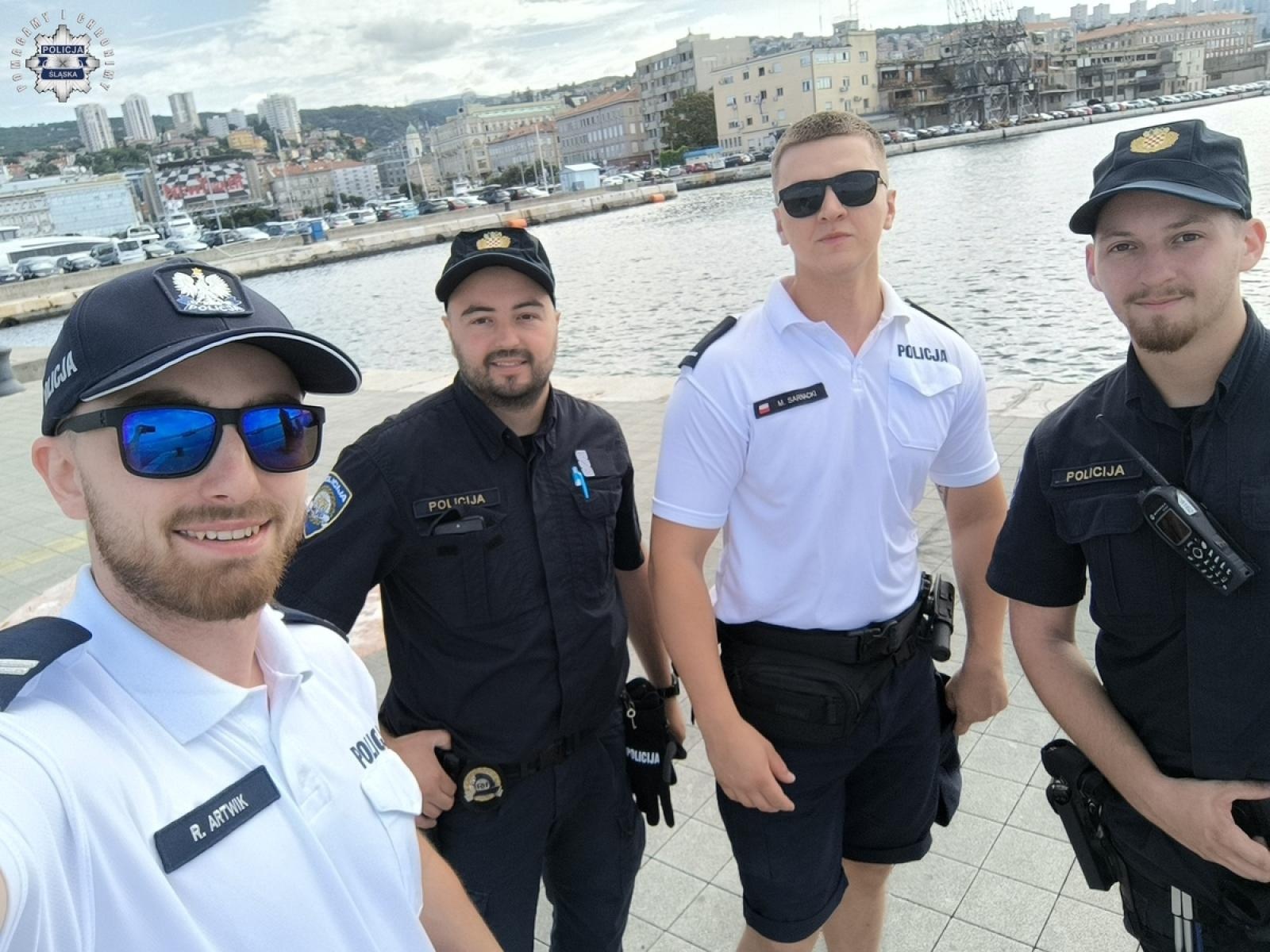 Zdjęcie w galerii na portalu naszraciborz.pl: W Chorwacji i Bułgarii spotkacie na służbie... śląskich policjantów wiadomości z regionu