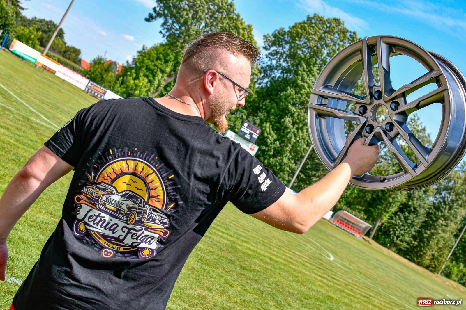 Zdjęcie w galerii na portalu naszraciborz.pl: Letnia felga. Krzanowice debiutują z eventem motoryzacyjnym wiadomości z regionu