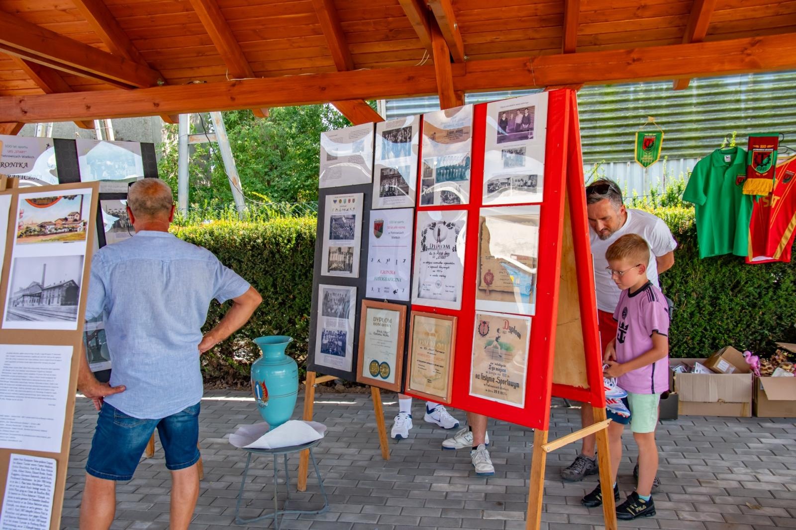 Zdjęcie w galerii na portalu naszraciborz.pl: Wspomnienia pełne emocji: Mecz oldbojów na 100-lecie LKS Start Pietrowice Wielkie wiadomości z regionu