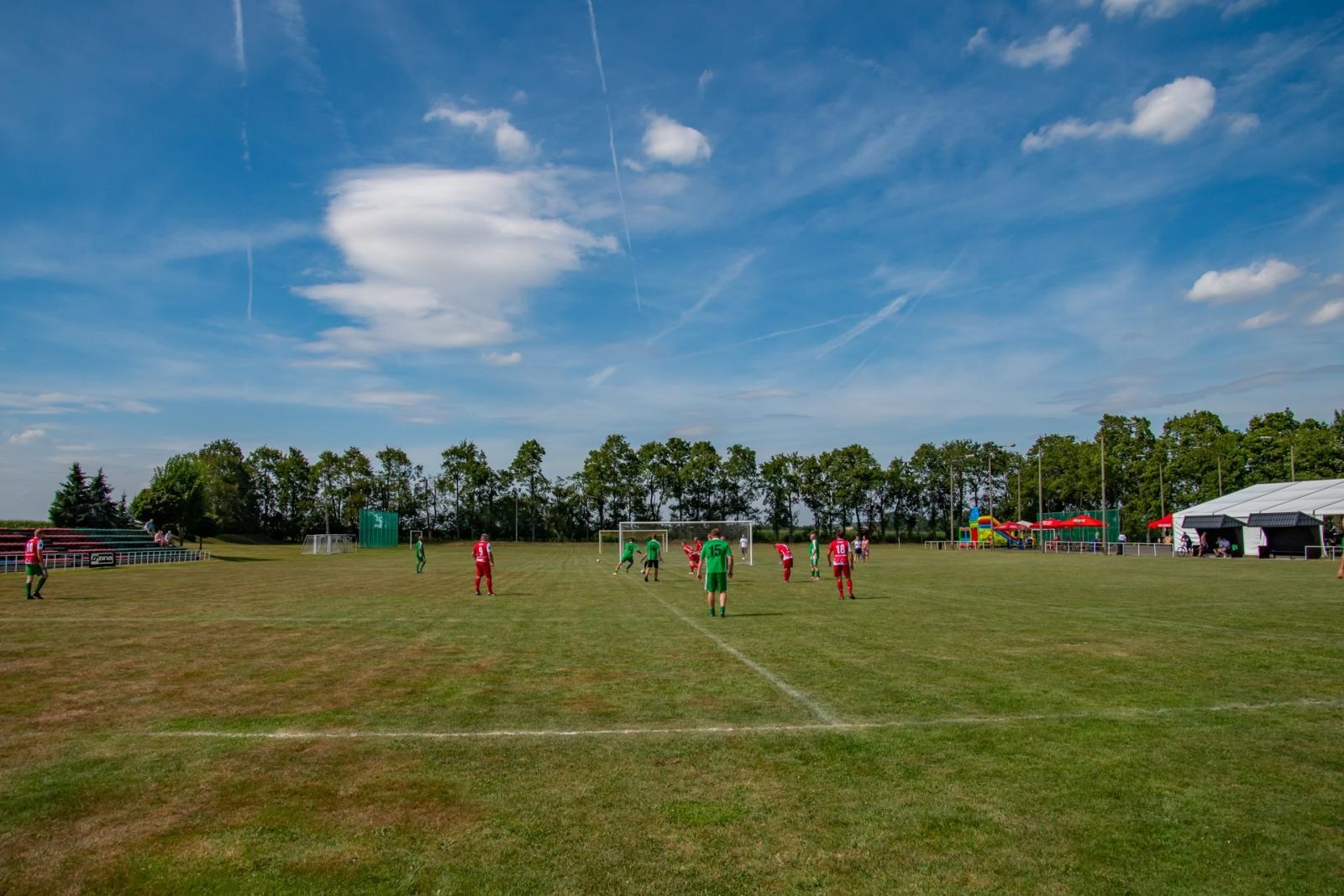Zdjęcie w galerii na portalu naszraciborz.pl: Wspomnienia pełne emocji: Mecz oldbojów na 100-lecie LKS Start Pietrowice Wielkie wiadomości z regionu