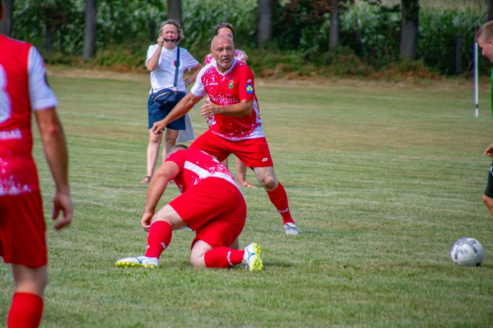 Zdjęcie w galerii na portalu naszraciborz.pl: Wspomnienia pełne emocji: Mecz oldbojów na 100-lecie LKS Start Pietrowice Wielkie wiadomości z regionu