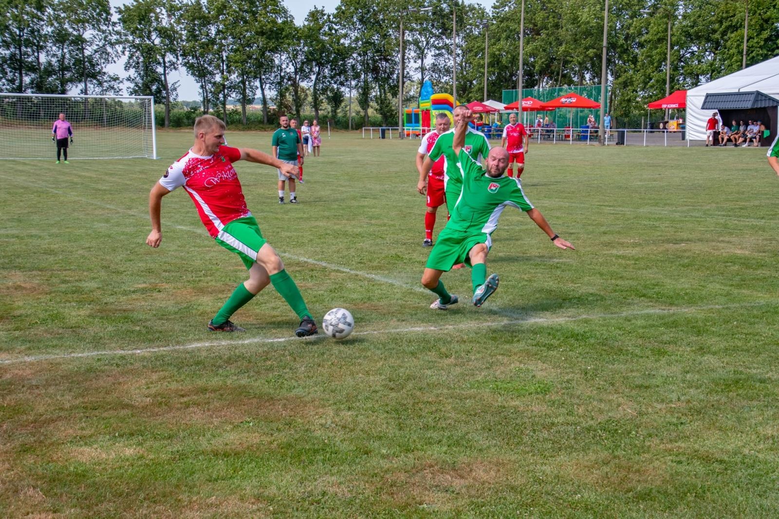 Zdjęcie w galerii na portalu naszraciborz.pl: Wspomnienia pełne emocji: Mecz oldbojów na 100-lecie LKS Start Pietrowice Wielkie wiadomości z regionu