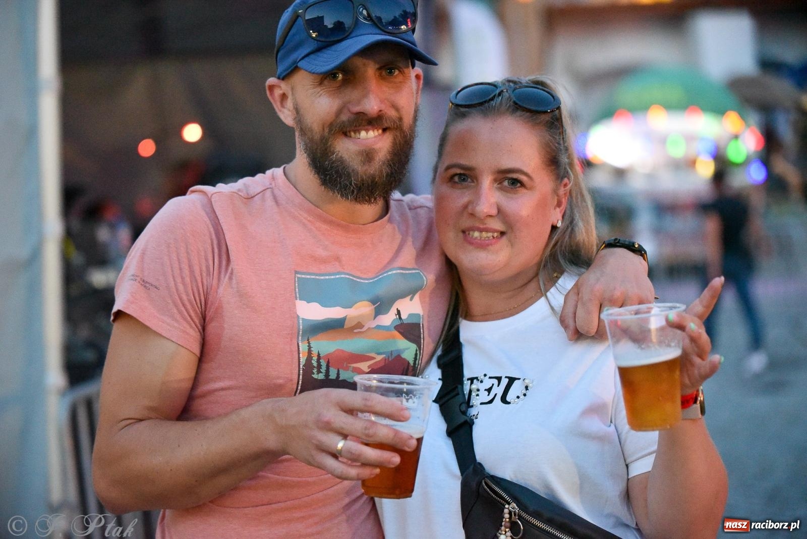 Zdjęcie w galerii na portalu naszraciborz.pl: FULL MOON 2024 - dzień drugi. Muzyczne i laserowe show na zamkowym dziedzińcu wiadomości z regionu