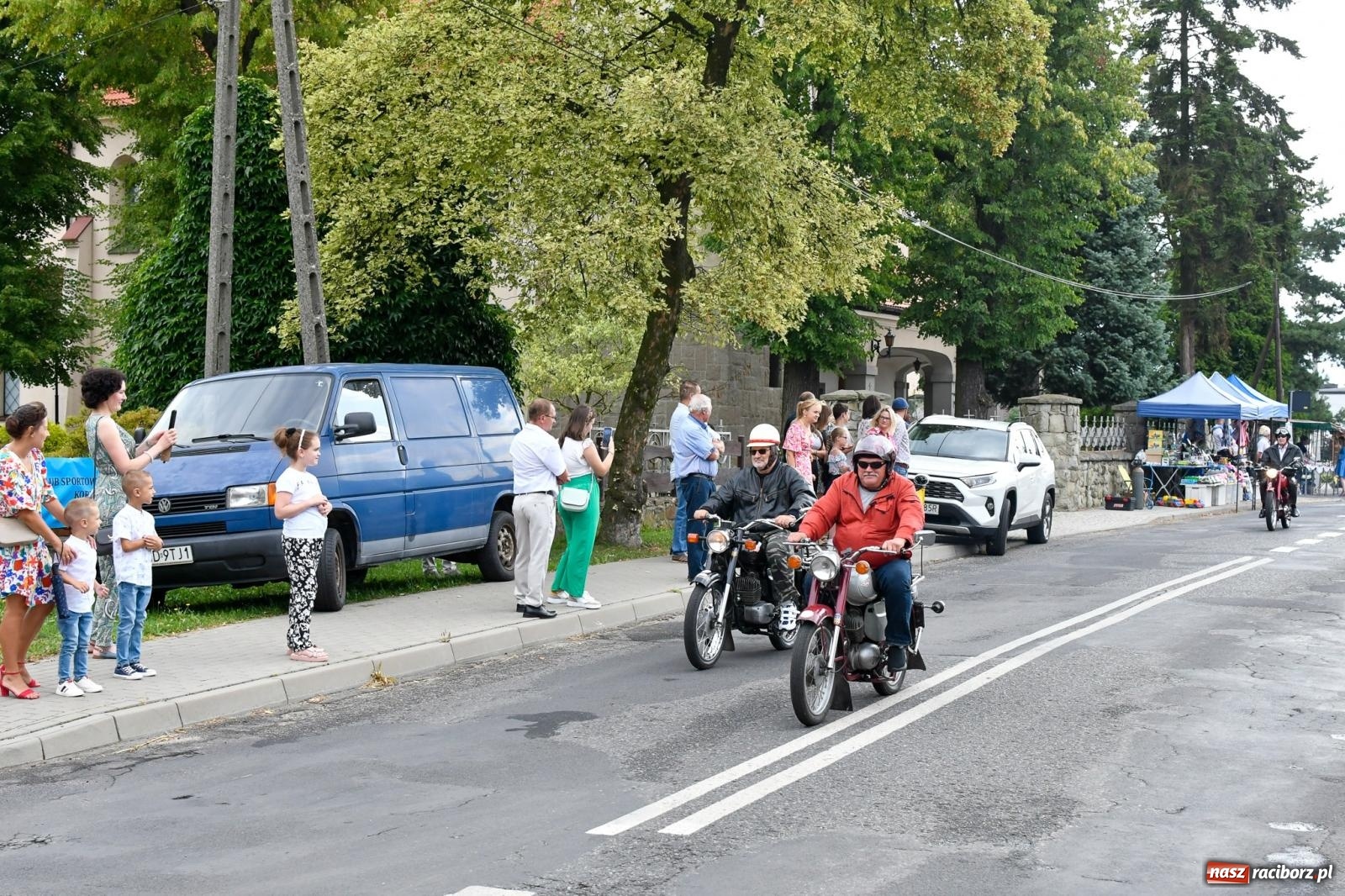 Zdjęcie w galerii na portalu naszraciborz.pl: Parada motocyklistów w Pogrzebieniu [FOTO i WIDEO] wiadomości z regionu