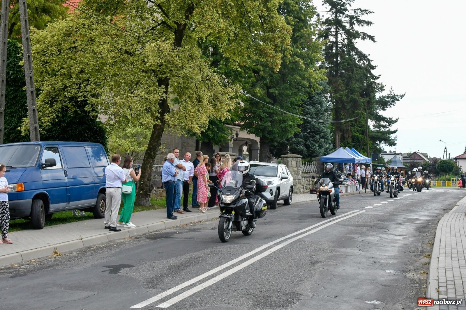 Zdjęcie w galerii na portalu naszraciborz.pl: Parada motocyklistów w Pogrzebieniu [FOTO i WIDEO] wiadomości z regionu