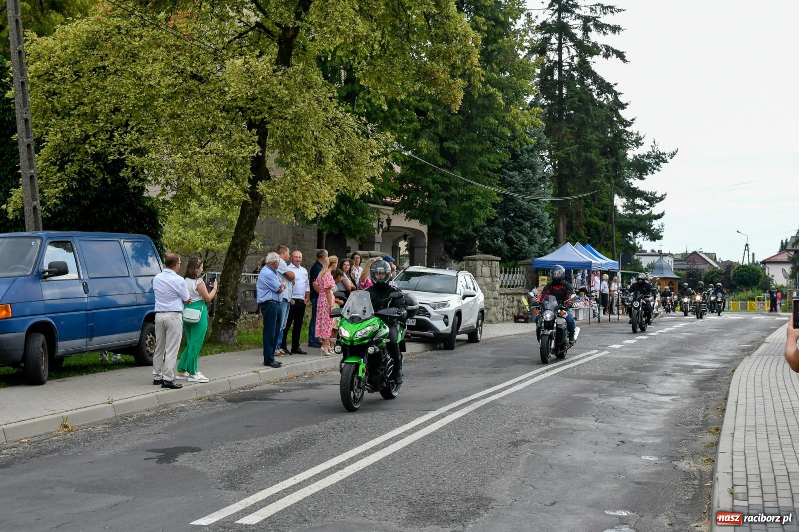 Zdjęcie w galerii na portalu naszraciborz.pl: Parada motocyklistów w Pogrzebieniu [FOTO i WIDEO] wiadomości z regionu