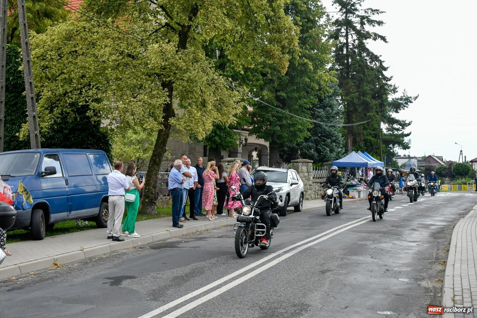 Zdjęcie w galerii na portalu naszraciborz.pl: Parada motocyklistów w Pogrzebieniu [FOTO i WIDEO] wiadomości z regionu