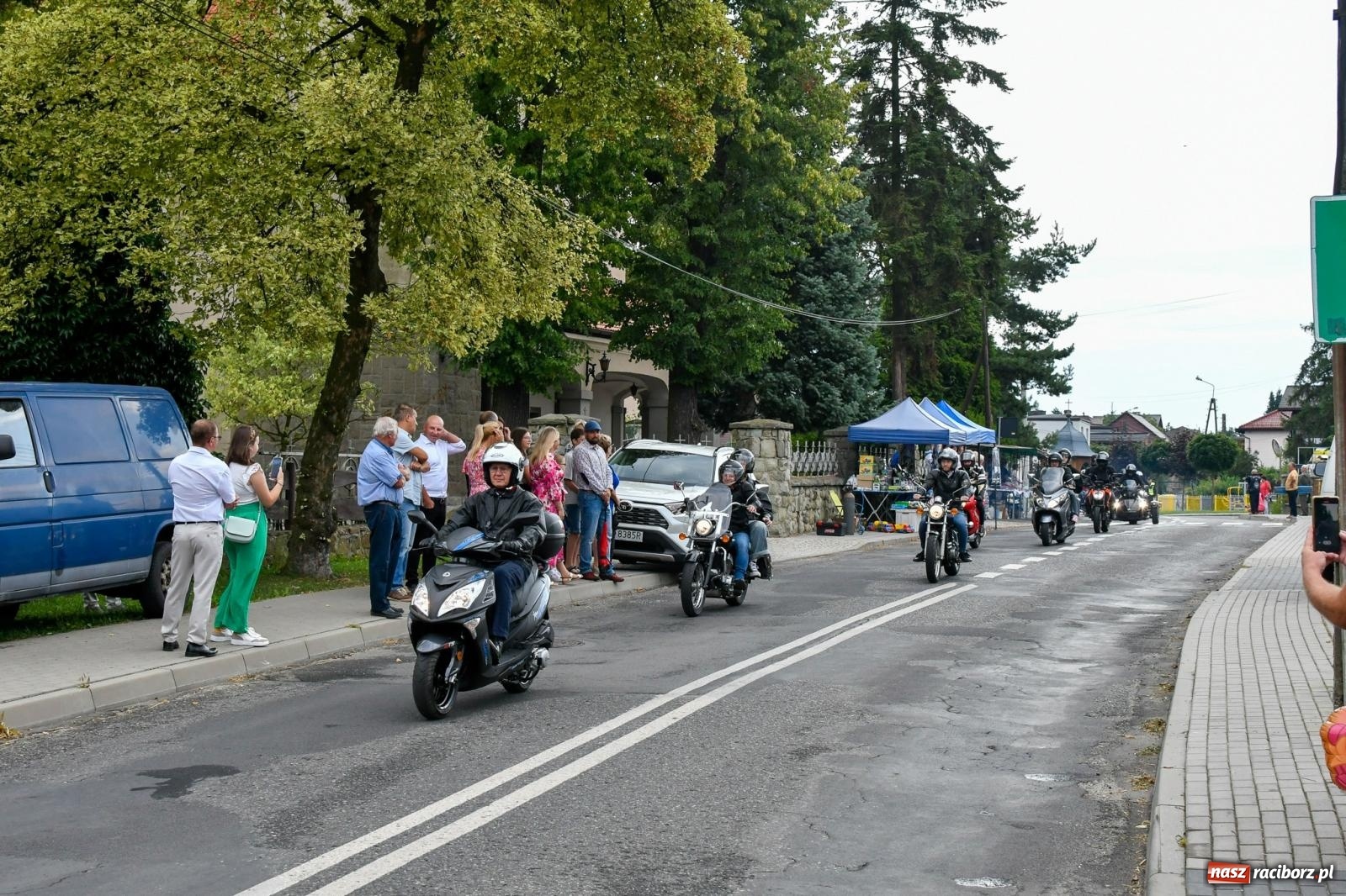 Zdjęcie w galerii na portalu naszraciborz.pl: Parada motocyklistów w Pogrzebieniu [FOTO i WIDEO] wiadomości z regionu